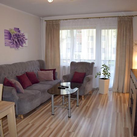 Apartament M-5 - 74M2 쳉스토호바 외부 사진